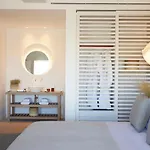 Once In Mykonos - Designed For Adults 오르노스